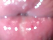 Mommy applies lipgloss to DSL