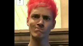 Streamer foi mostrar o c&uacute_ e acabou vazando na rede