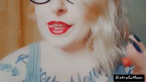 Close up - Smoking Fetish