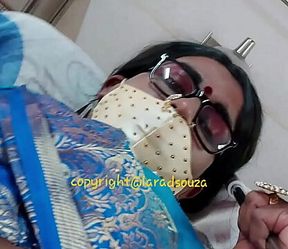 Indian shemale Lara D'Souza dominates in kinky saree video