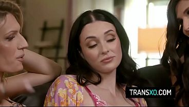 Lesbian in Training - Charlotte Sins, Jade Venus, Zariah Aura, Victoria Grant