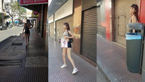 prostituta jovencit4 caminando por las calles de cordoba capital