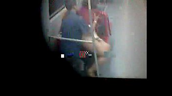 V&iacute_deo flagra casal fazendo sexo em trem em SP (Realmente sem tarja)   Videolog  calangopreto2