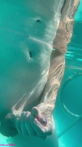 Sissy bubble butt femboy cums in private pool