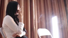 4K YUANYUAN Smoking was interviewed