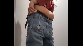 Qui r&ecirc_ve d'_&ecirc_tre un jean? Je remballe tout apr&egrave_s ma soir&eacute_e bowling ! Si tu ...