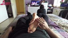 Sexy Petra touches him with her feet