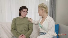 Mature MILF therapist Bobbi Shay seduces lonely patient