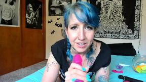 slow sensual blowjob and orgasm from sexy tattooed camgirl