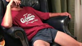 While Jeff is a good looking guy, he's a bit of an. He's one of those straight guys who knows everything, has seen everything, thinks that only what he believes is right, and only what he has is worth havnig.