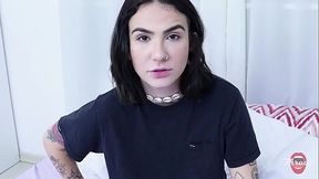 Preenchendo a boca da minha meia-irm&atilde_ com minha rola