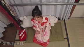 Japanese model uses a magic wand - real female orgasm