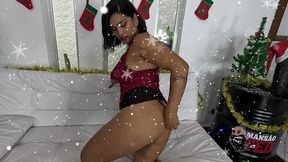 fui uma garota levada o ano todo e ganhei rola no cuzinho do noel e seu duende