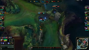 ZED COMENDO A GOSTOSA DA MISS FORTUNE SEM CAMISINHA