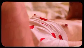 Alexis Fawx & Kenzie Reeves: Voyeur Seduction High resolution