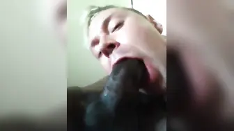 Amateur White Guy Sucks Big Black Cock