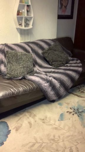 Watch me wank my 20inch dildo