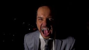 gabriel phoenix, le vampire, se fait pomper la queue par guillermo cruz bien soumis