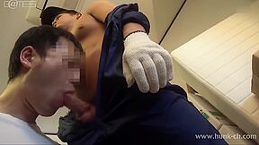 Japanese Hunk Gams700