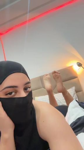 Hijab Goddess Presses Her Toes on the Camera - Muslim Soles, Arab Feet, POV Foot Dom