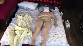 Amateur wife gives me a handjob until I cum. Hot amateur couple foreplay in the bedroom.