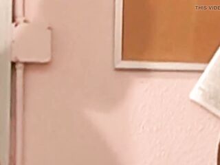 Leidenschaft entgleist in einer hemmungslosen Nacht mit