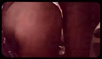 Thick Ebony MILF Remy Gets Intense Pounding on the Bed HD streaming