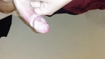 Uncut amateur cock with smegma after a week untouched