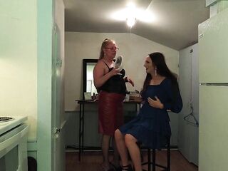 Dude Transformed Into Woman for Gals Night Out