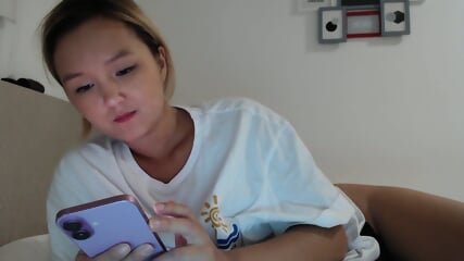 Young teen's innocent face covered in cum after intense throat fucking contest