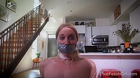 Riley Reyes - Barefoot Bondage On Realtor