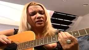 dunkle Lust entgleist in einer hemmungslosen Nacht ohne