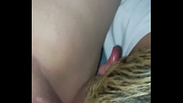 Dulce latina , se masturba y se corre con vibrador anal