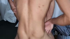 fodendo o gostoso socyalsemcamisa na casa do namorado dele.