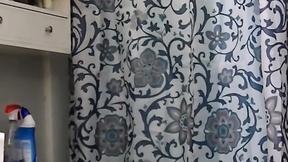 ”Thick amateur guy blows bushy dick & receives a big load”