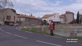 exhibition en public et masturbation devant l autoroute voici une video d ...