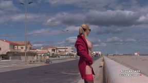 exhibition en public et masturbation devant l autoroute voici une video d ...