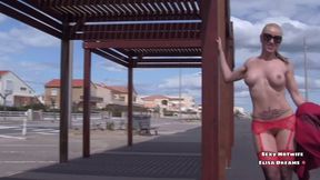 exhibition en public et masturbation devant l autoroute voici une video d ...