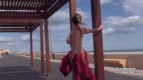 exhibition en public et masturbation devant l autoroute voici une video d ...