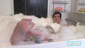Cute Blonde Xander H Fingeries His Rear and Self-pleases in Steamy Tub!