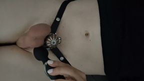 Cum while caged