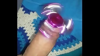 Macielhot - Jugando con spinner