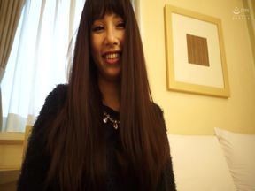 M612g10 the Wife of a Slender Beauty Whose Husband Is Affair Is Also Good.