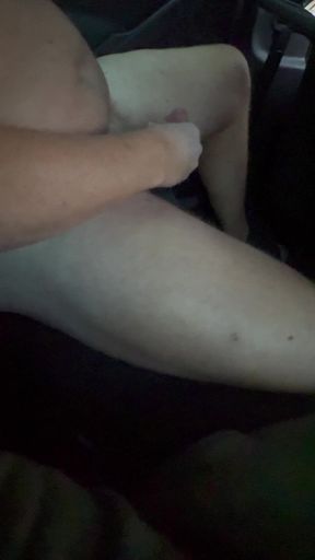 Uber Driver to Let Me Jack off My Hairy Cock in His Car Then He Gave Me a Hand & Made Me Cum.!