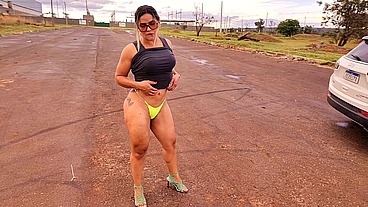 Interview and giving my ass outdoors on my return to porn, Vagninho filled my ass with cum until it spurted.