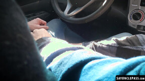 Driver Victorino Stone fucks Lorenzo August while waiting for the tow