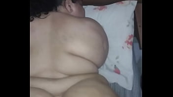 Mulher coroa ssbbw . Ela mim deixa loko de tes&atilde_o com est&aacute_ bunda( parte 2)