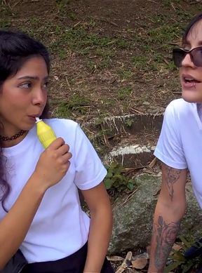 My Rebellious Friend Gets Me to Escape From Class, and We Have Fun Playing Scissors.