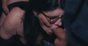 Mature Woman Offered for a Hardcore Gangbang at a Swinger Club