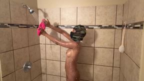 Shower time showing my hot body while going live!
